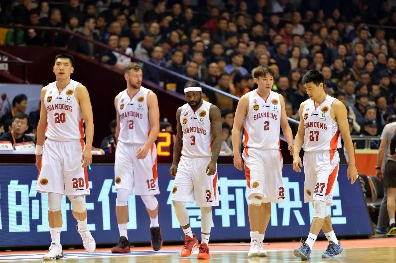 山东主教练巩晓彬,山东男篮为啥不请巩晓彬当主教练