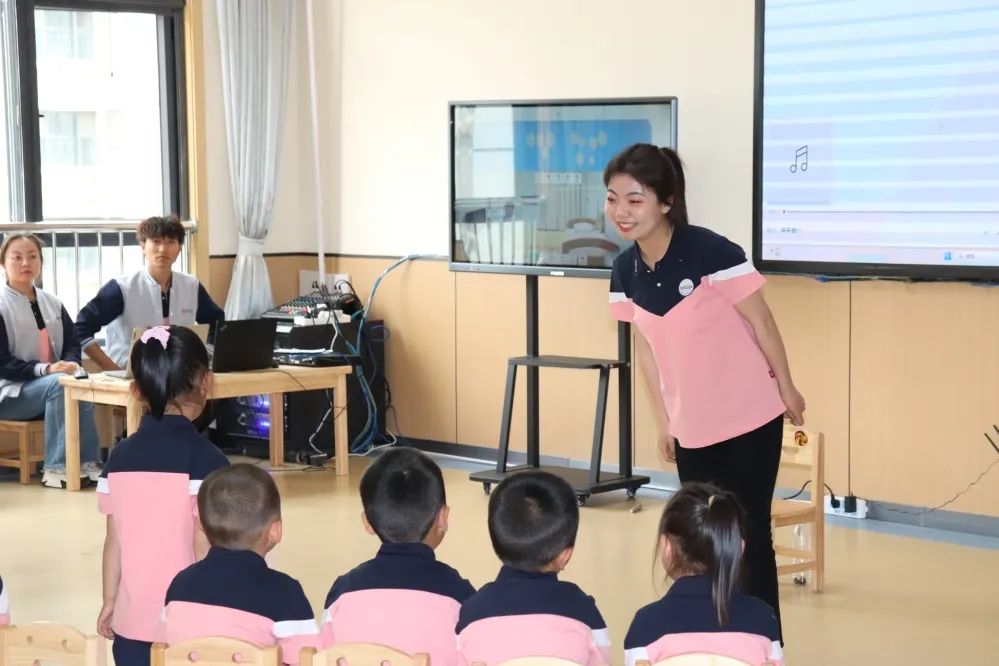 幼儿园市级优质课评比活动美篇,幼儿教育课堂教学竞赛活动简报