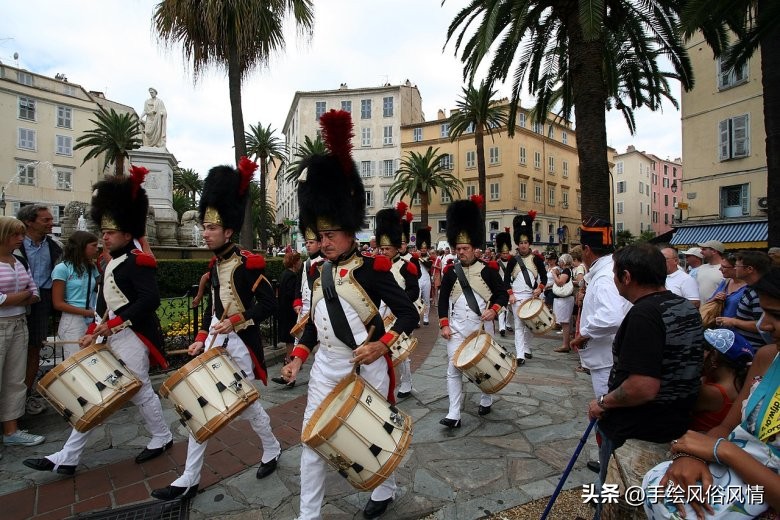 法国民族服装,法国和沙俄军服