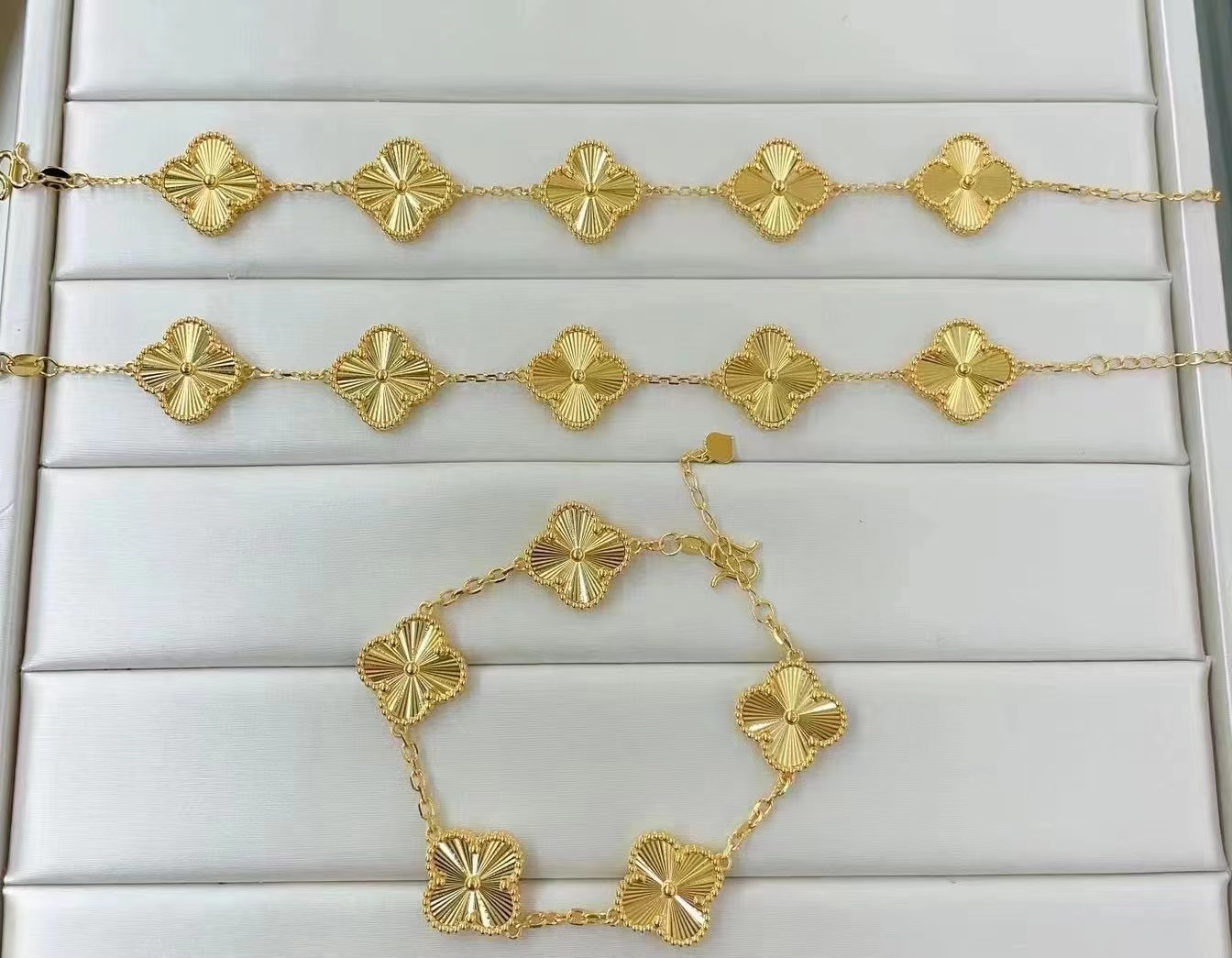 怎么辨别朱砂首饰的真假简单方法,怎样才能鉴别首饰的真假