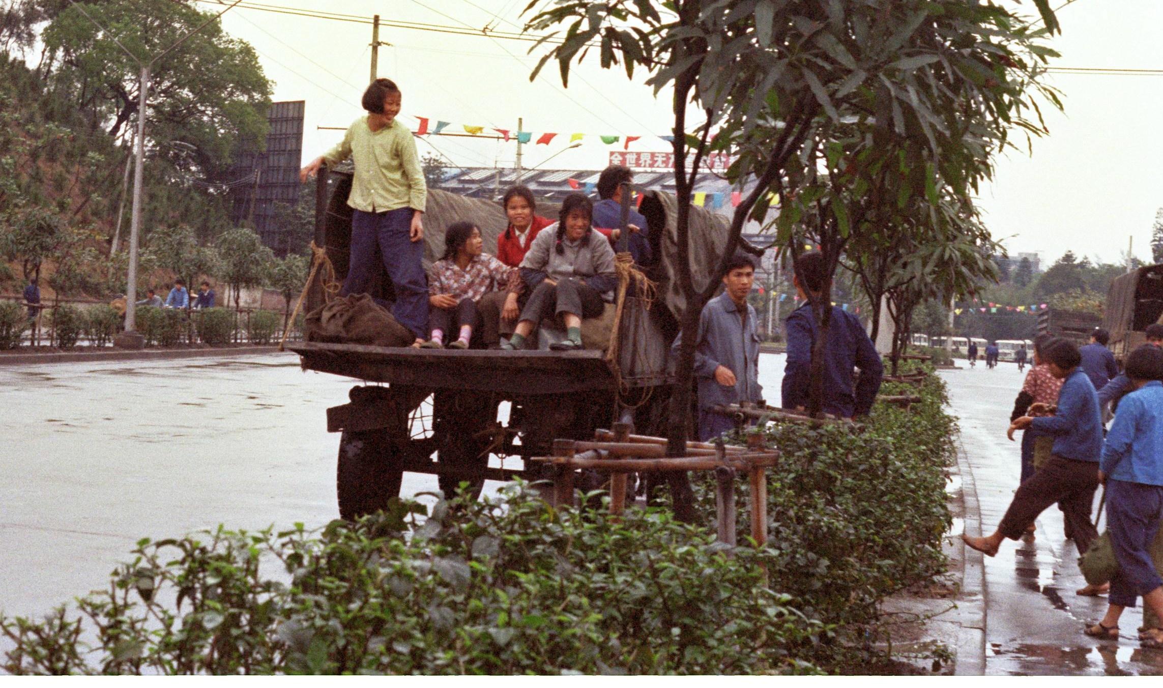 在中国找一个外企工作容易吗,我是一个普通的工人