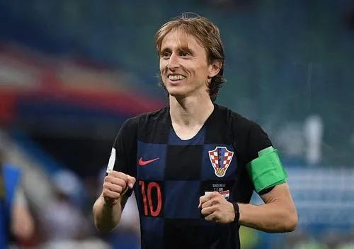 足坛老将阵容,足坛现役光头阵容