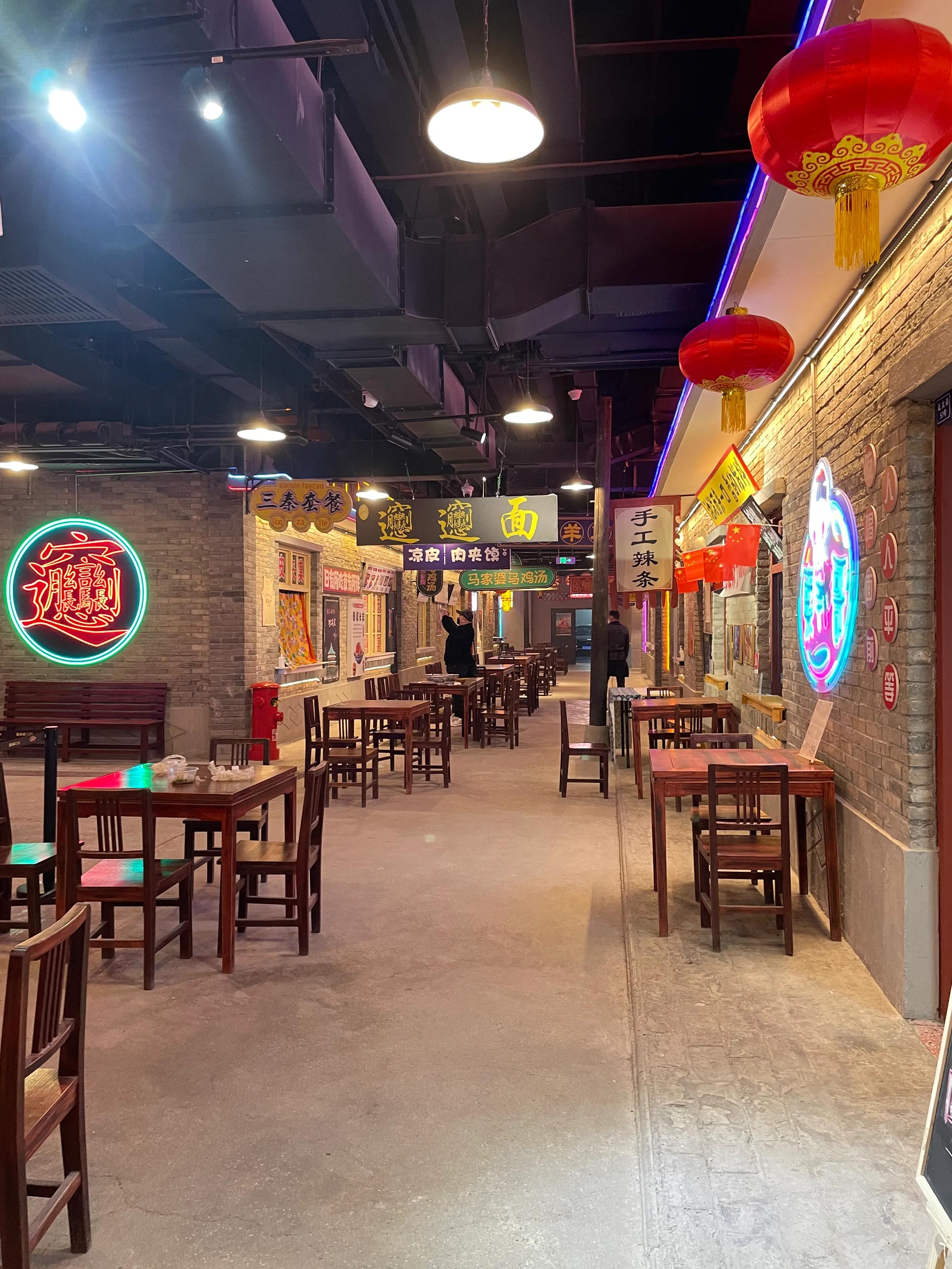 30岁投资5万开个面馆创业怎么样,新模式开面馆如何赚钱呢