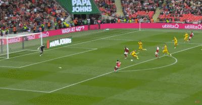 温布利决赛直播,温布利7比0狂扫晋级