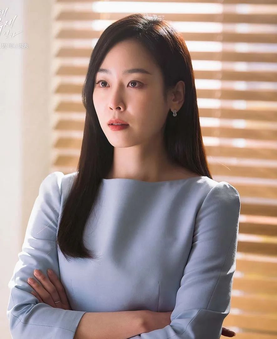 这才是大女主该有的气场,韩剧珠宝搭配