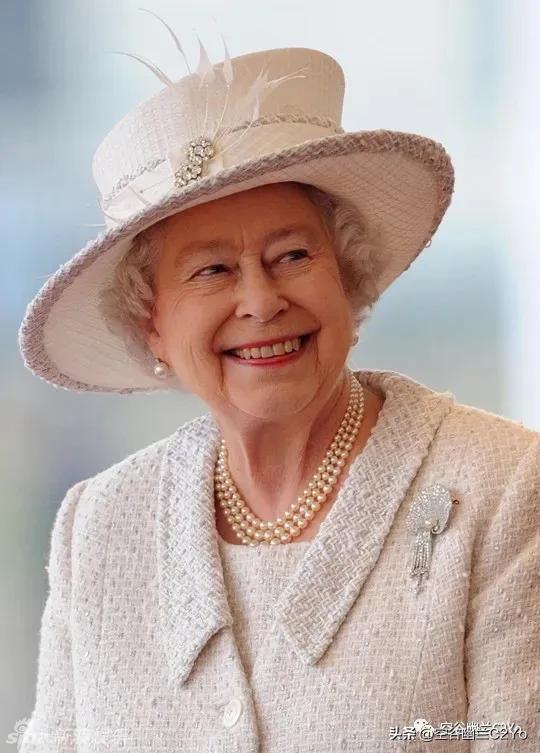 卡米拉枕边风：查尔斯国王不想退位，效仿女王直到生命最后一息。