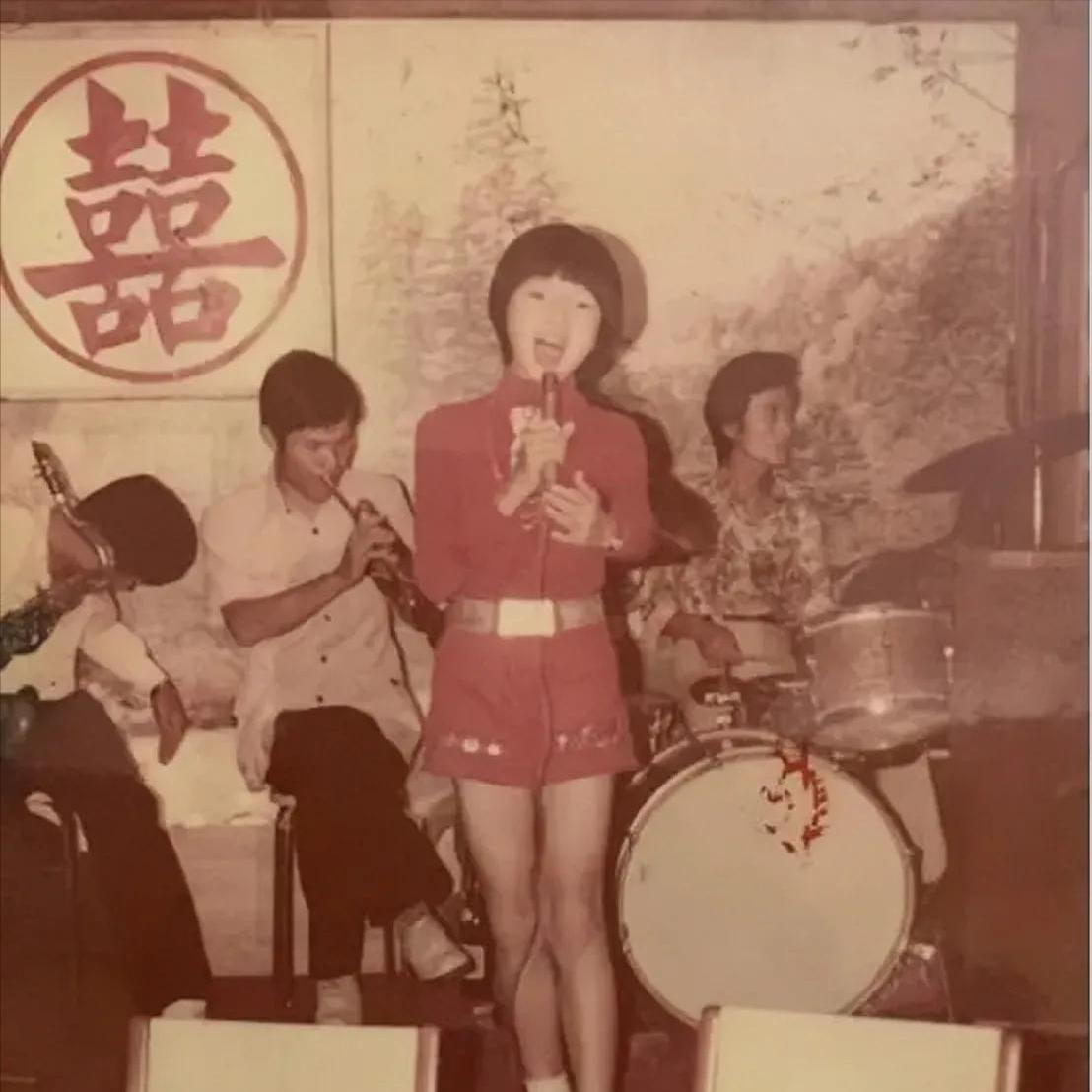 如今56岁却从没谈过恋爱,56岁从来没谈过恋爱