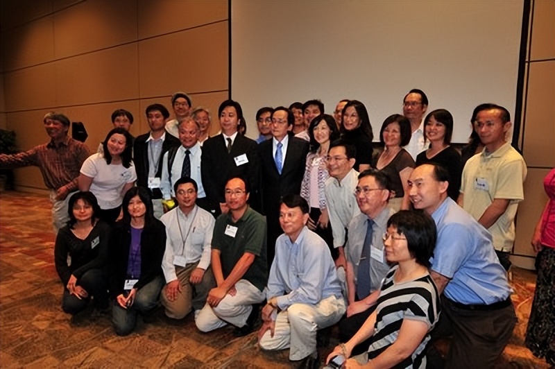 读倪海厦的故事，谈成才的条件