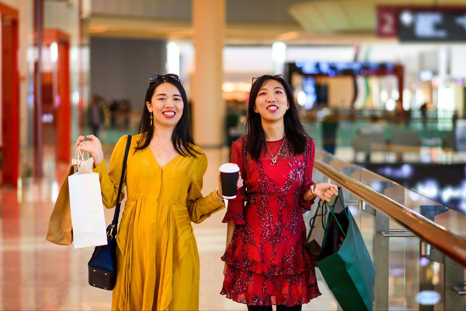 旅游团骗人买假宝石,新加坡旅游购买珠宝骗局