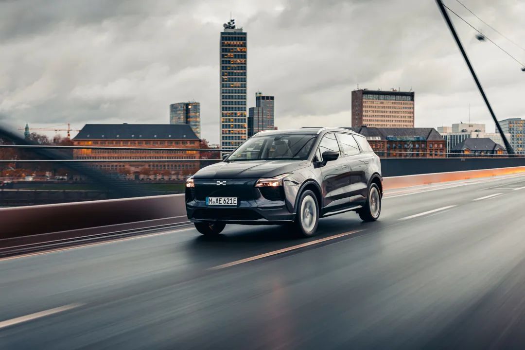 爱驰汽车历史困境回顾,爱驰汽车复产道路的艰难