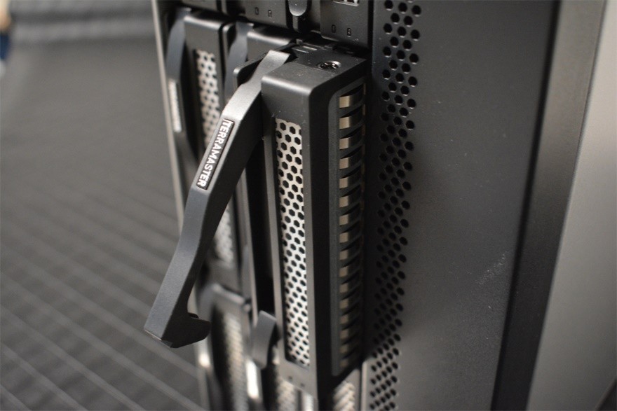 备份数据的机械硬盘推荐,备份资料用的机械硬盘推荐