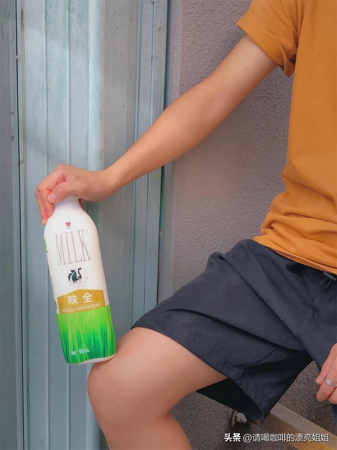 咖啡店常用的拿铁牛奶 (咖啡店用什么牛奶比较好)