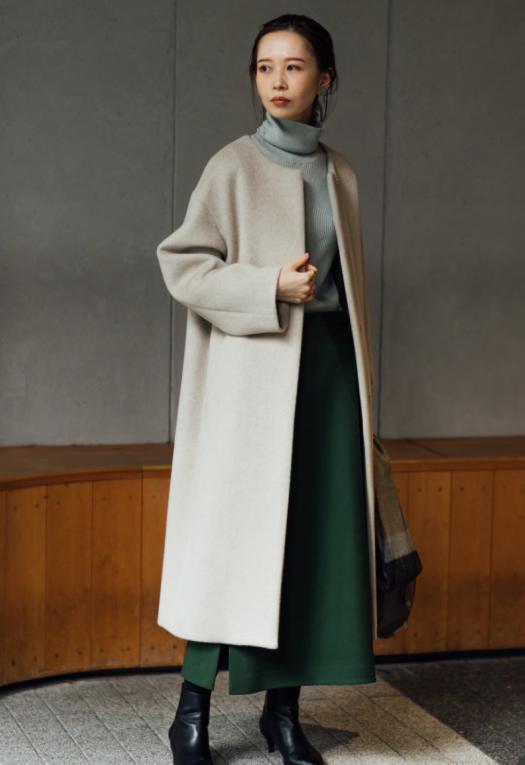 小姐姐这样穿搭时髦又好看,韩国小姐姐小个子大衣穿搭