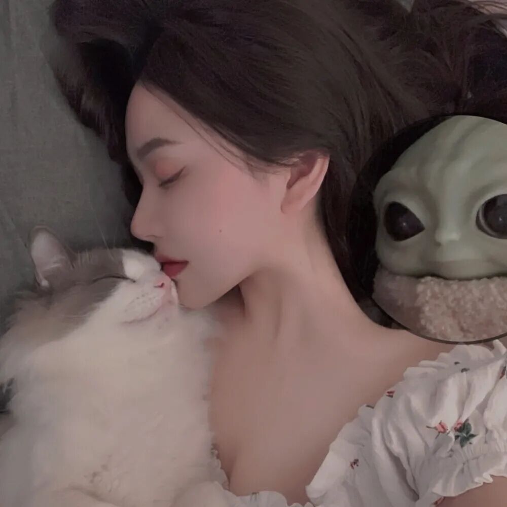 爱笑的女孩头像真人高清图,卡通女士大气优雅唯美头像壁纸