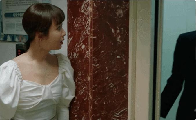 演员笑场却成了经典,演员笑场却产生了经典片段