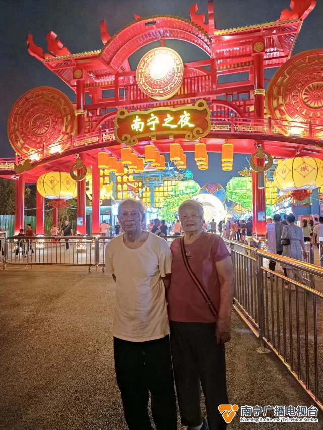 从没说过“我爱你”但是钻石婚的他们却相爱到老