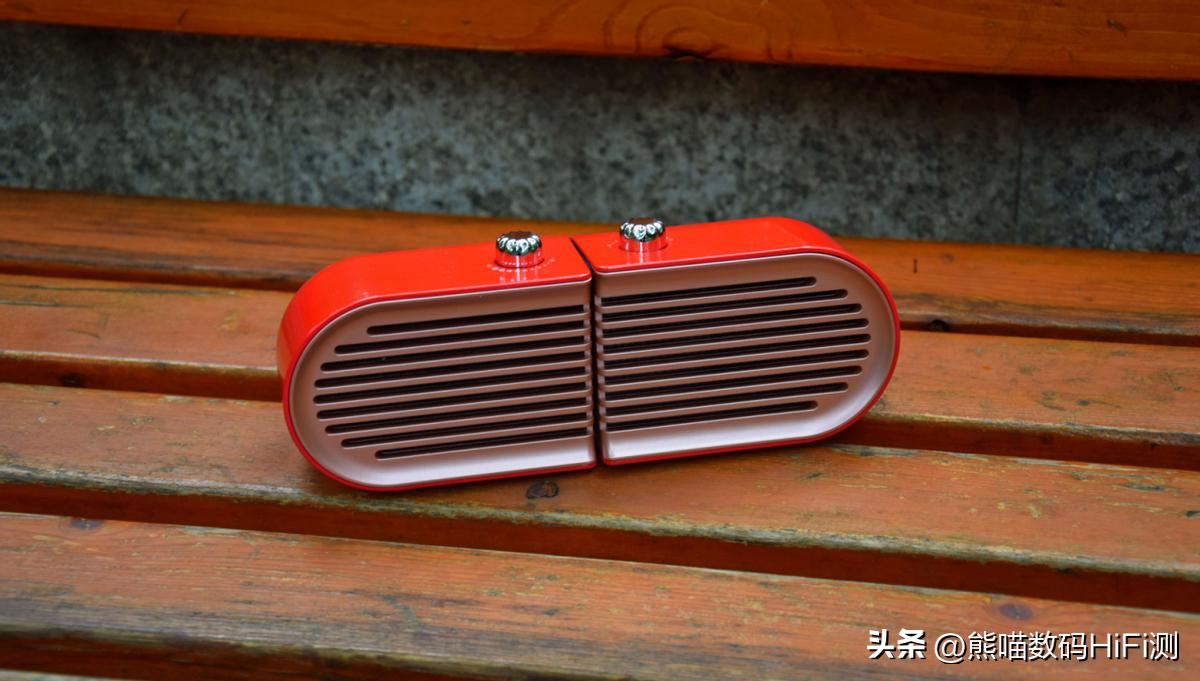 户外旅行神器，分体式TWS无线蓝牙音响艾刻iKKOITS02评测