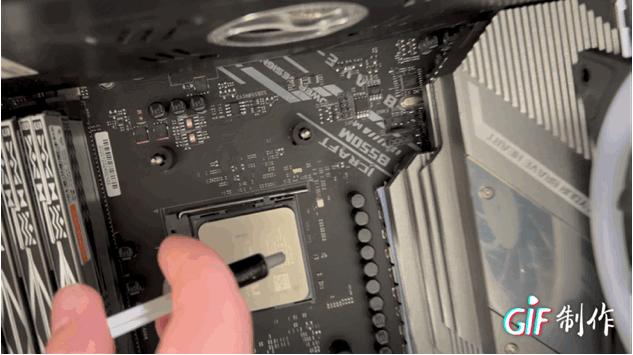 diy水冷显卡教程,电脑组装rgb灯光