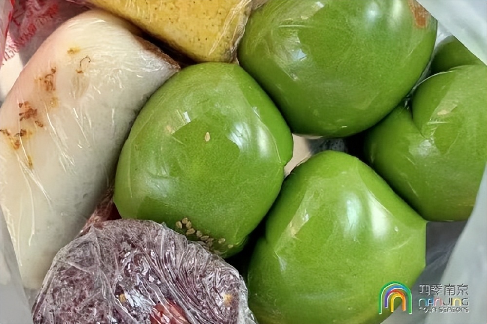 去南京最建议吃什么美食,去南京吃的美食攻略