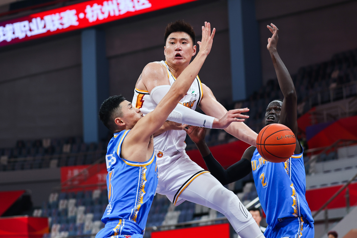 CBA转会老将战力排名！辽宁后卫进前3周鹏超越丁神第一疯狂逆袭