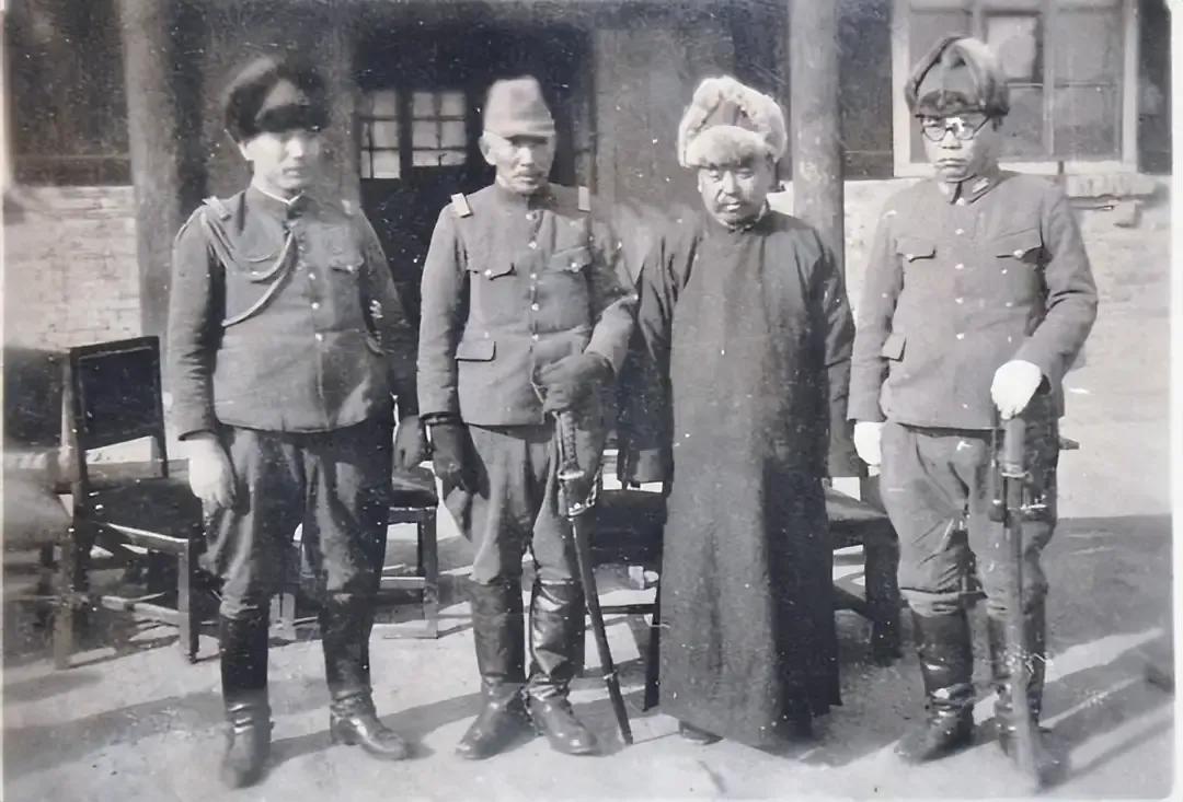 抗联英雄谢文东的故事,谢文东土匪有多少人