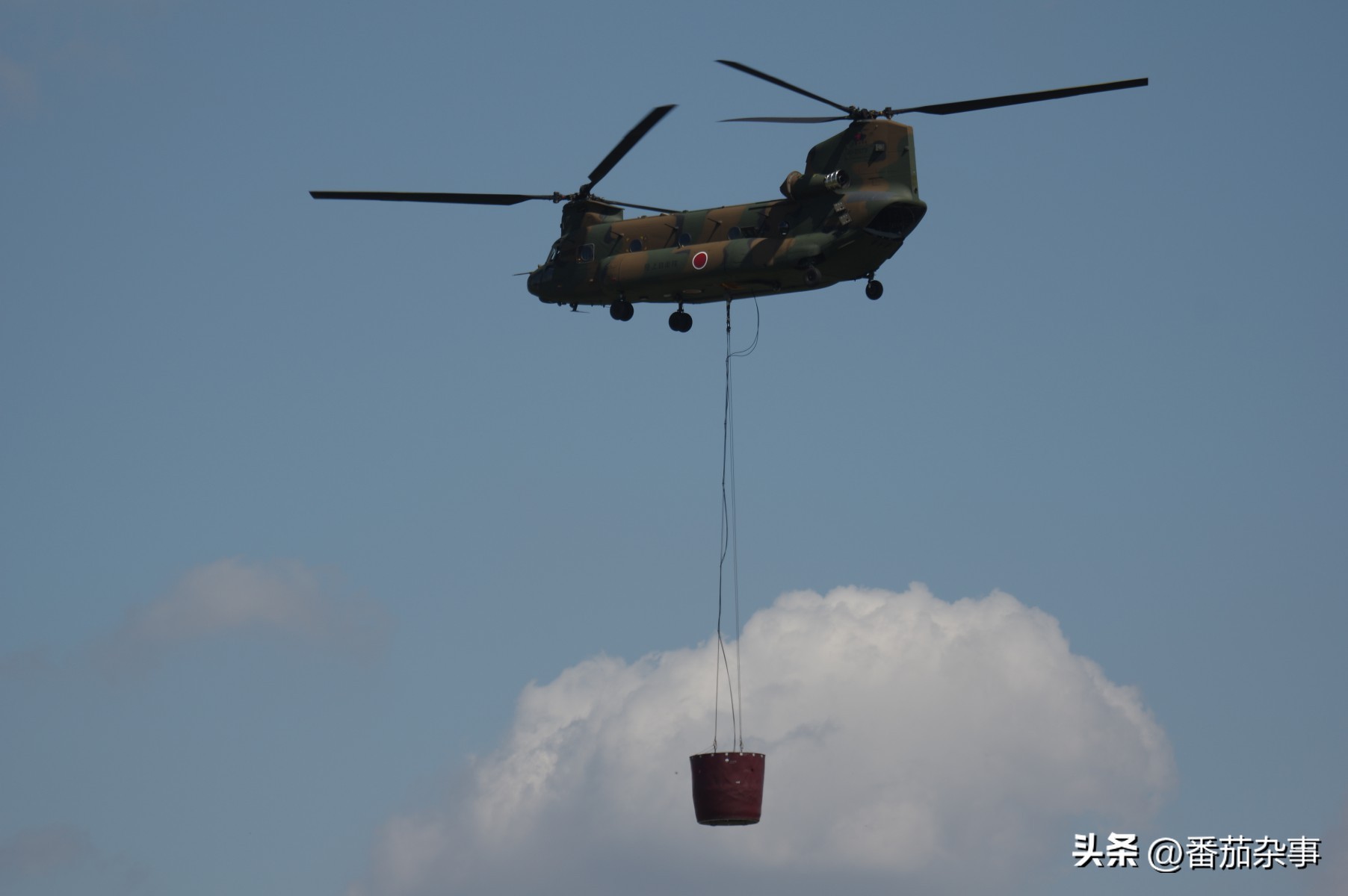 自卫队mh53直升机,日本陆上自卫队ch-47直升机