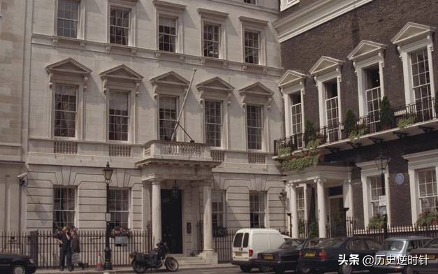 卡扎菲和里根恩仇,卡扎菲死前被打