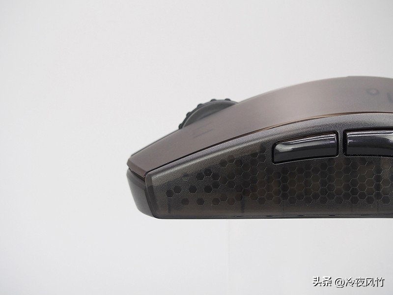 2022公认手感最好的无线游戏鼠标,极度未知旋火鼠标测评