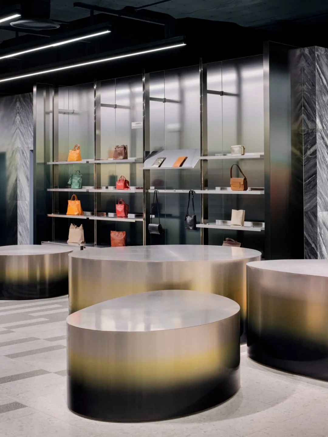 曾师出YABU，多伦多Burdifilek Studio独特设计理念！