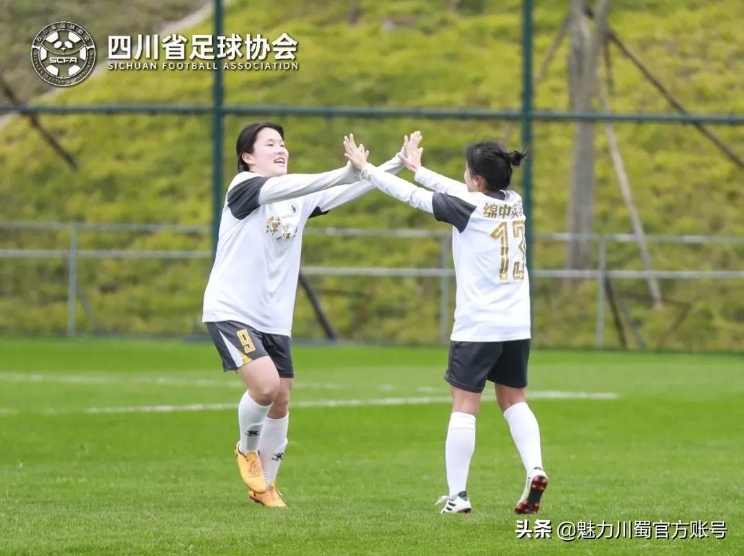 四川省青少年足球锦标赛女子丙组,绵中足球队比赛