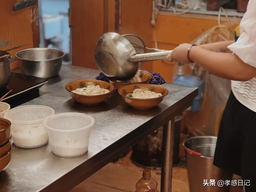 孝感甲鱼面馆,红太阳面馆孝感