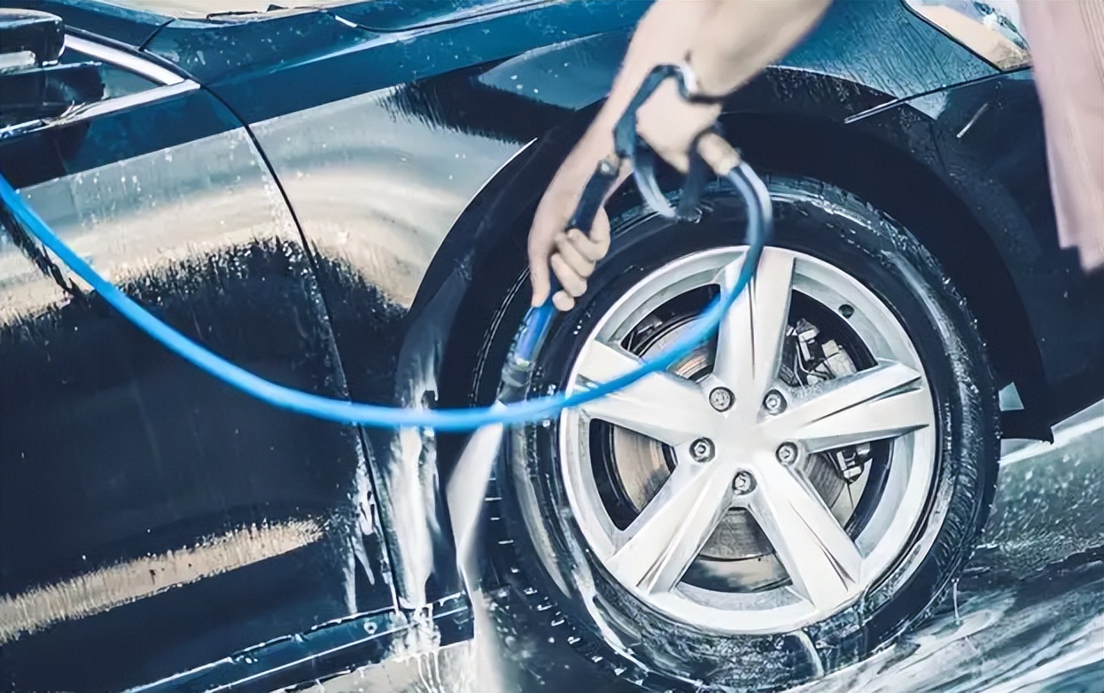 车靓靓一站式洗车平台,平坝区车靓靓上门洗车