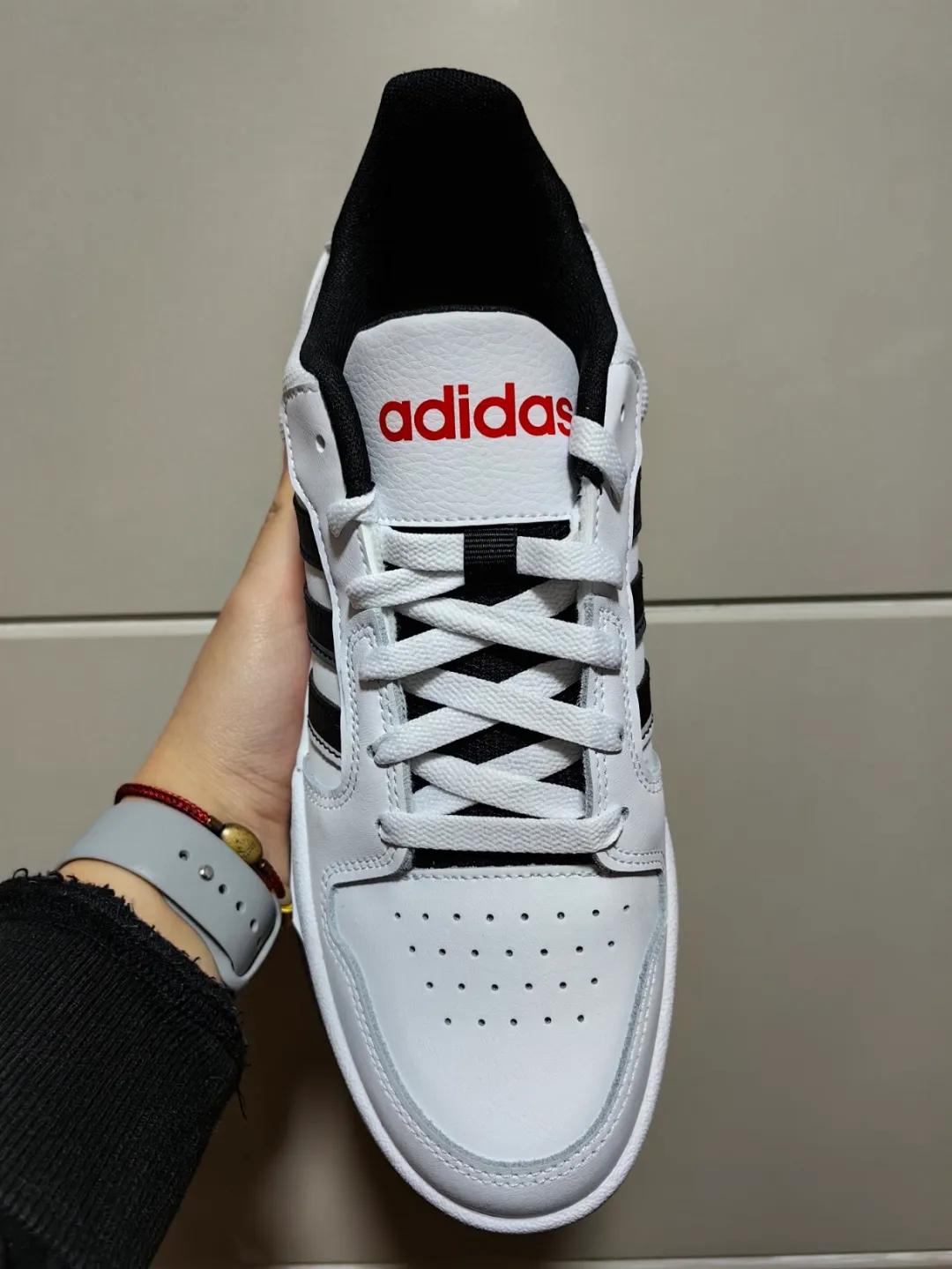 adidas休闲鞋aw4187,adidas休闲系列篮球鞋