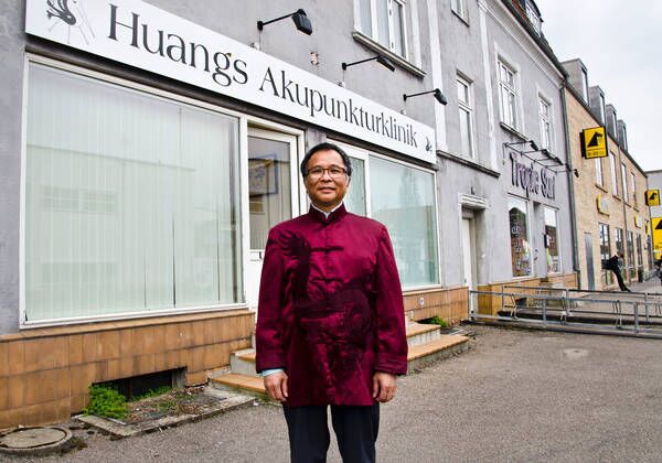 黄贵生老师讲课,黄贵生针灸治眉棱骨痛