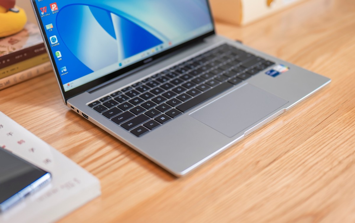 华为MateBook142023：适合年轻人的性能轻薄本助力高效办公与学习