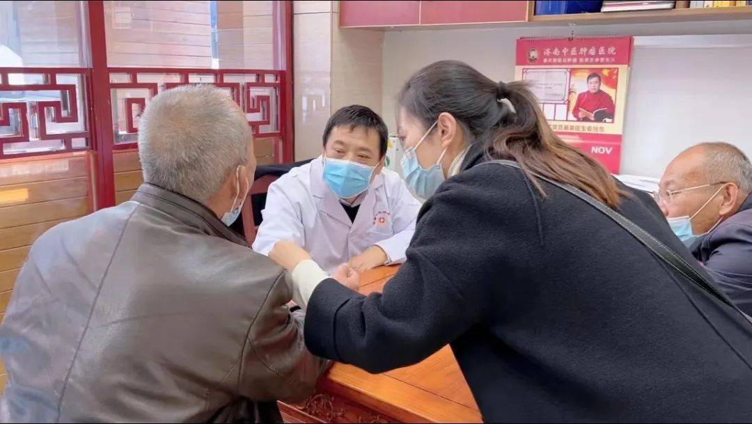 「11月总结」值得珍藏——秦院长诊室里抗癌患者身影与难忘瞬间