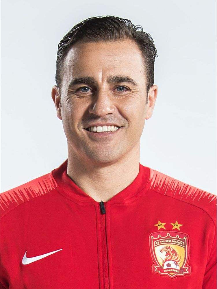 深圳队男足历届主教练是谁,中国男足2014主教练