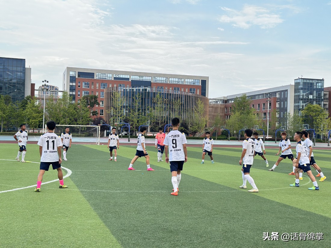 四川绵阳肥肠米粉,贵州米粉足球队