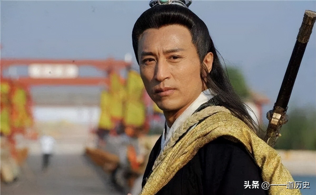 李白最嘲讽的一首诗,李白曾经被别人嘲笑他写下一首诗