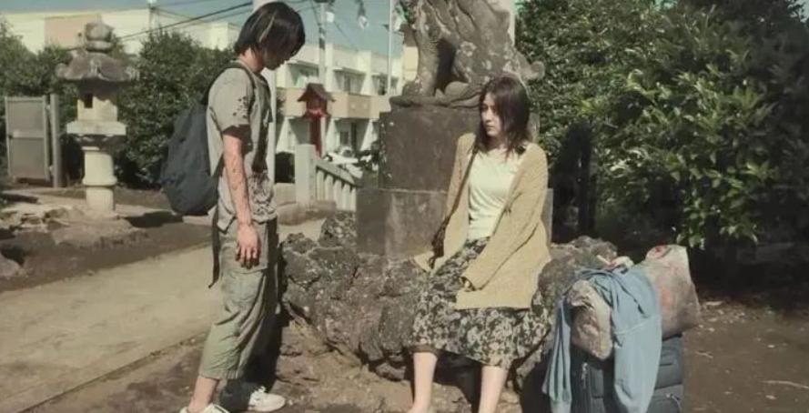 花季少年杀害祖父母，只为了给母亲出气，畸形母爱将儿子变成恶魔