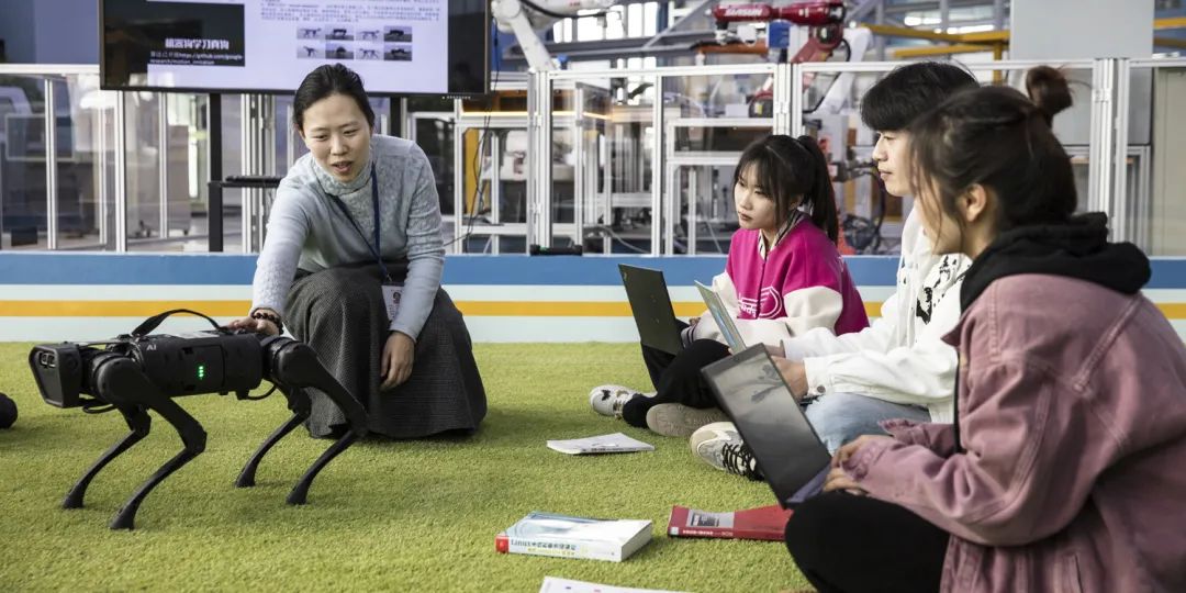 沈阳城市学院连续5年跻身中国顶尖民办大学行列