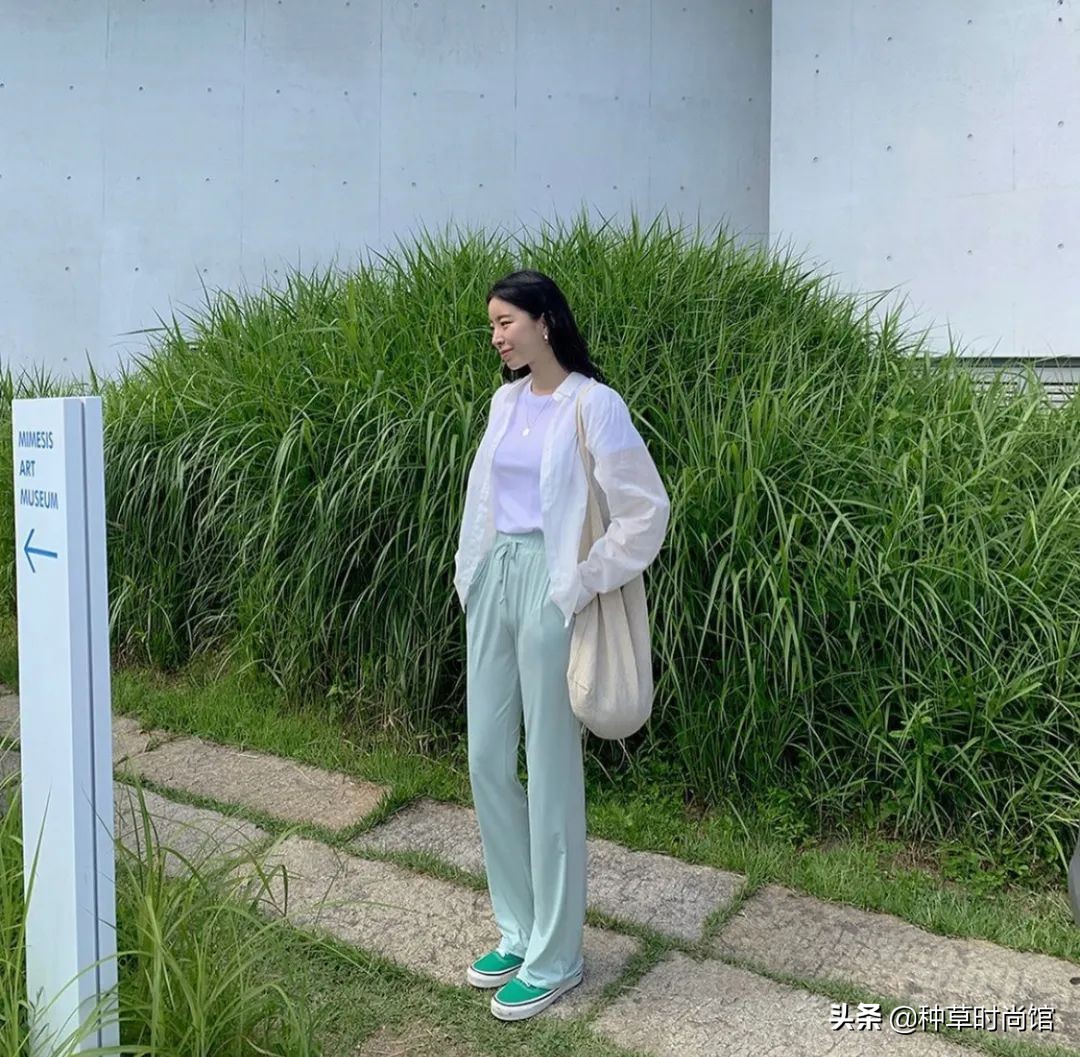 今年最火直筒裤显高阔腿裤,高腰阔腿裤秋冬百搭神裤