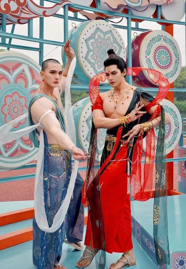 男色经济营销逻辑,男色消费是正在崛起吗