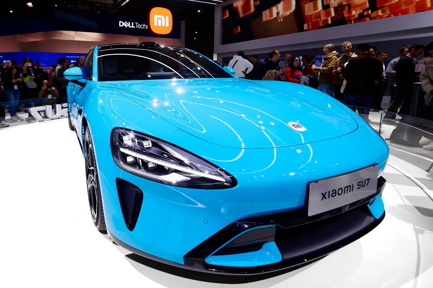 雷军小米汽车竞争对手,雷军回应小米首款汽车定价