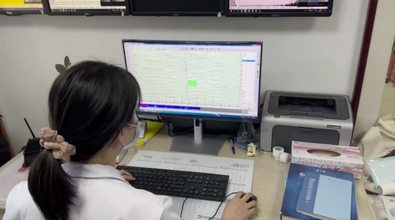 网易传媒携手北京协和医院共研国际首个多模态AI癫痫样放电检测系统