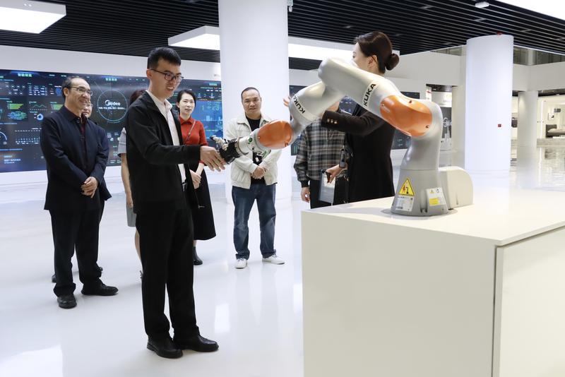 见证履职｜全国人大代表苏荣欢：关注废活性炭回收推动绿色经济发展