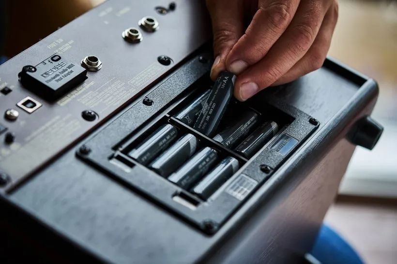 boss发布gt-1000,boss110b吉他音箱