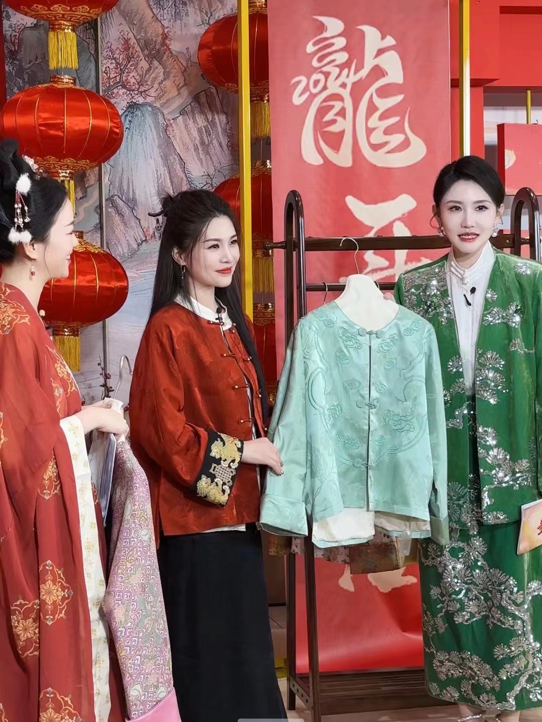 新中式服装的市场份额怎么分析,新中式服装为什么这么火