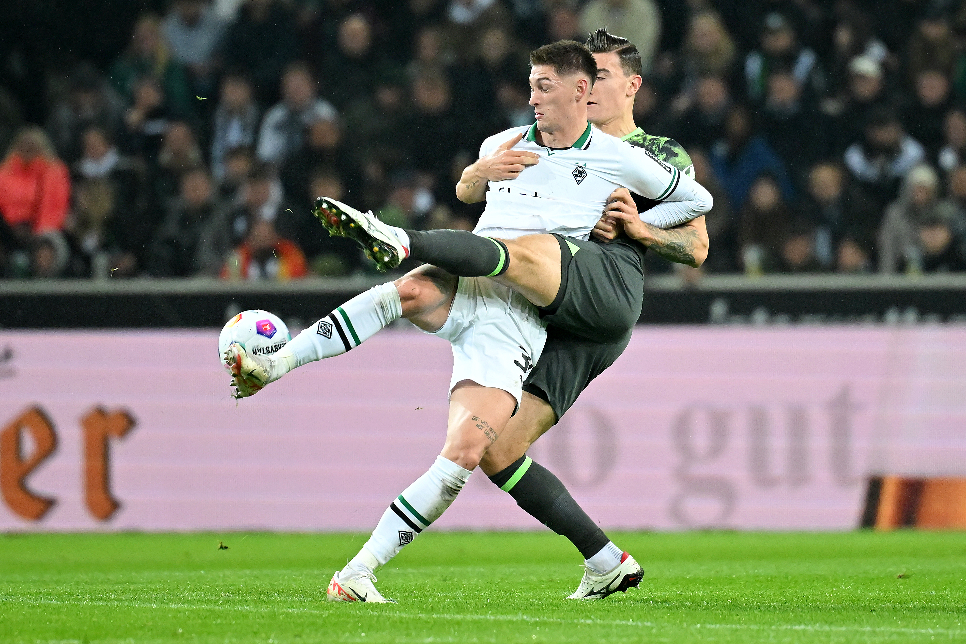 足球直播德甲门兴哥德巴赫,德甲门兴格拉德巴赫队