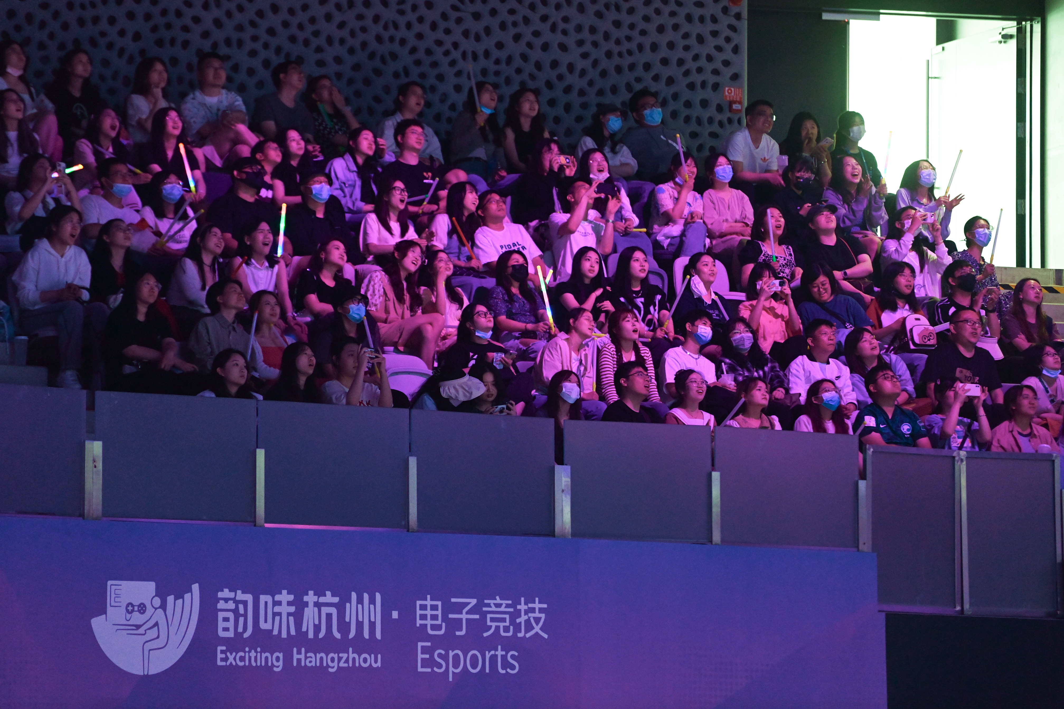 电子竞技需要什么条件才能进,电子竞技主要学哪些内容